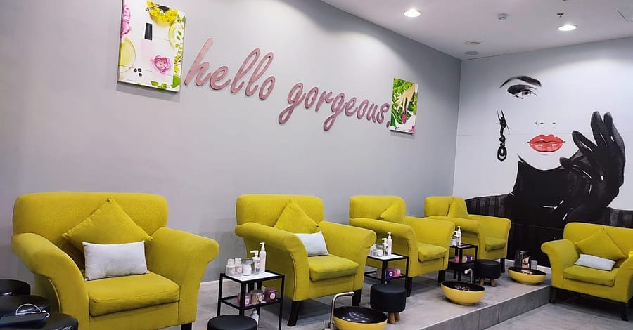 Mani-Pedi Sharjah & N. Emirates