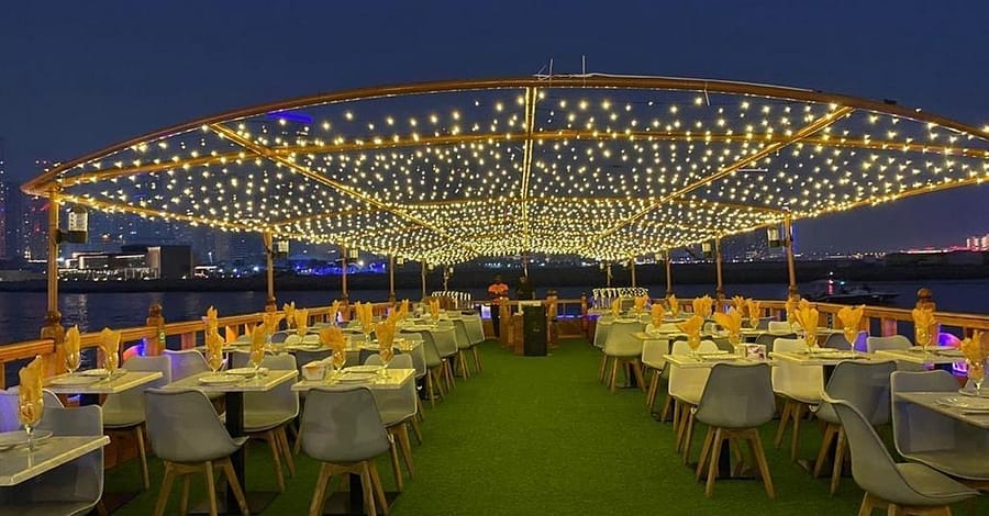 Dinner Cruise With Soft Beverages: Child (Aed 75)