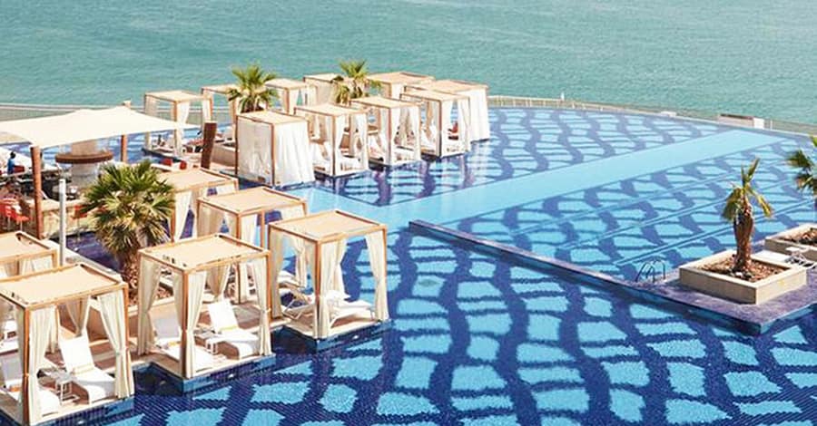 Adult Aed 149 Abu Dhabi