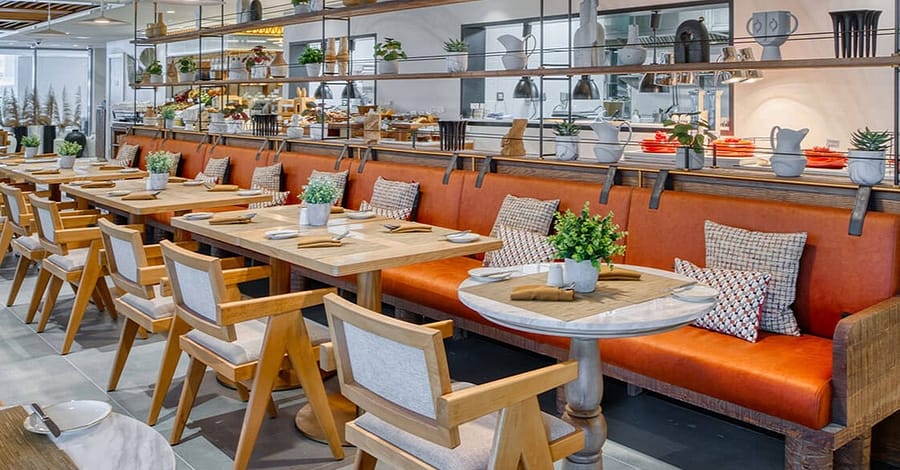 Aed 100 Towards Food And Drinks Dubai