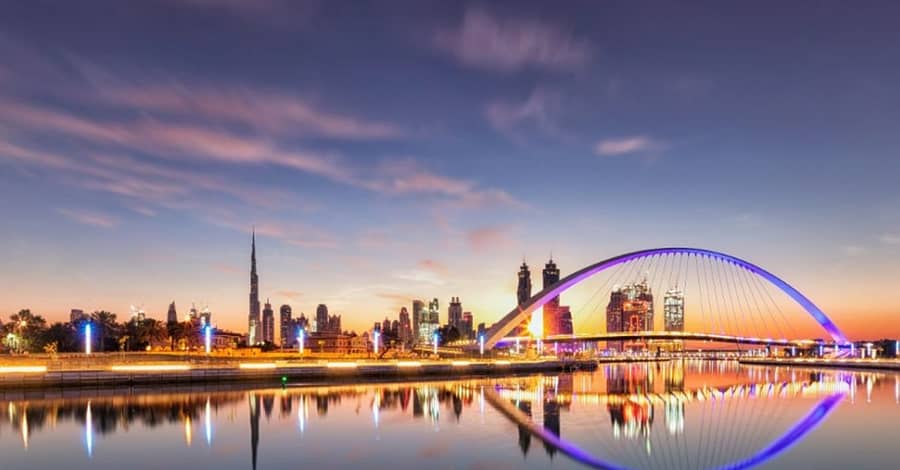 Burj Khalifa And Canal Abra Tour Dubai