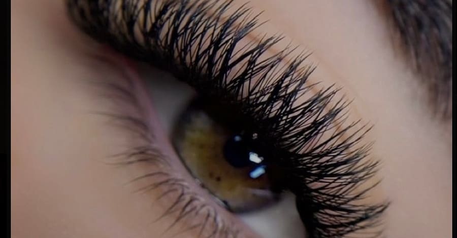 Eyelashes Dubai