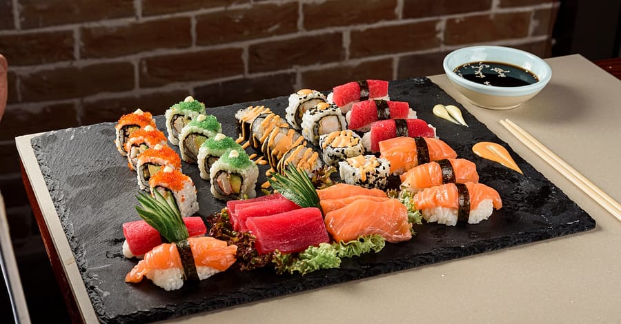 Indulge In Sushi Delights And Sip On Refreshing Beverages At 20four Dubai