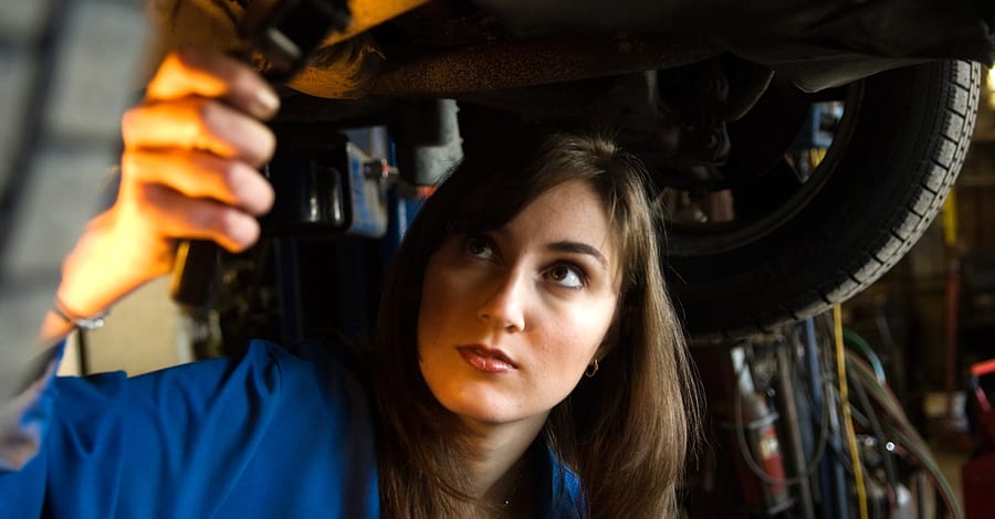 Oil Change Dubai