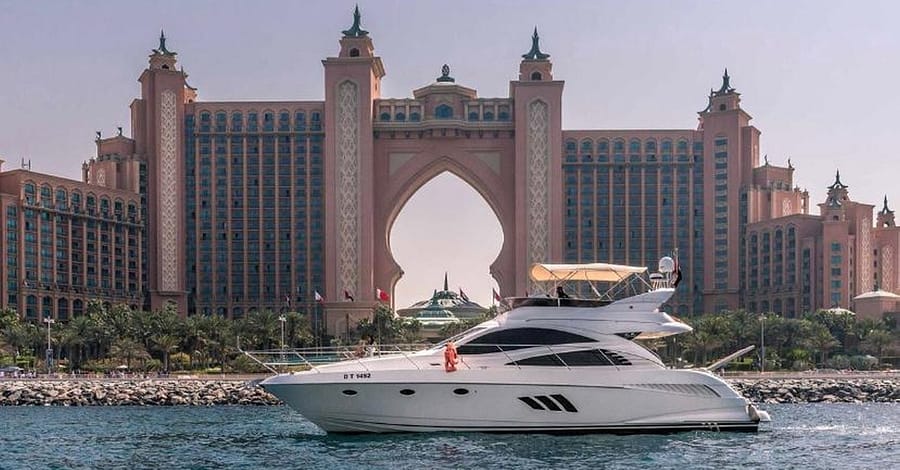 One-Hour Private Yacht Rental Dubai