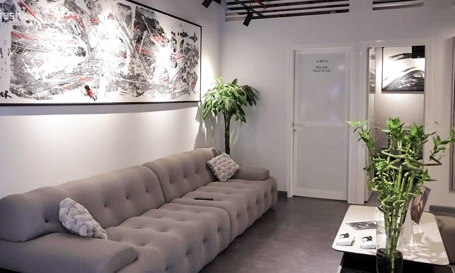 Mens Manicure & Pedicure W/ Optional Foot Scrub Or Facial Treatment Dubai