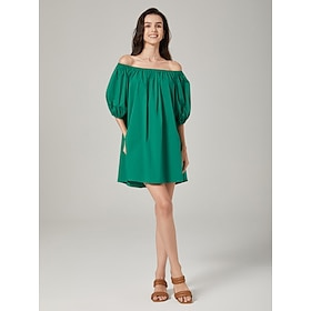 Vacation-Style Off-Shoulder Two-Way Green Top with Pockets