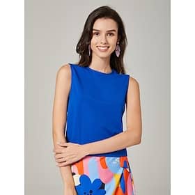 Resort-Style Fitted Blue Cropped Top